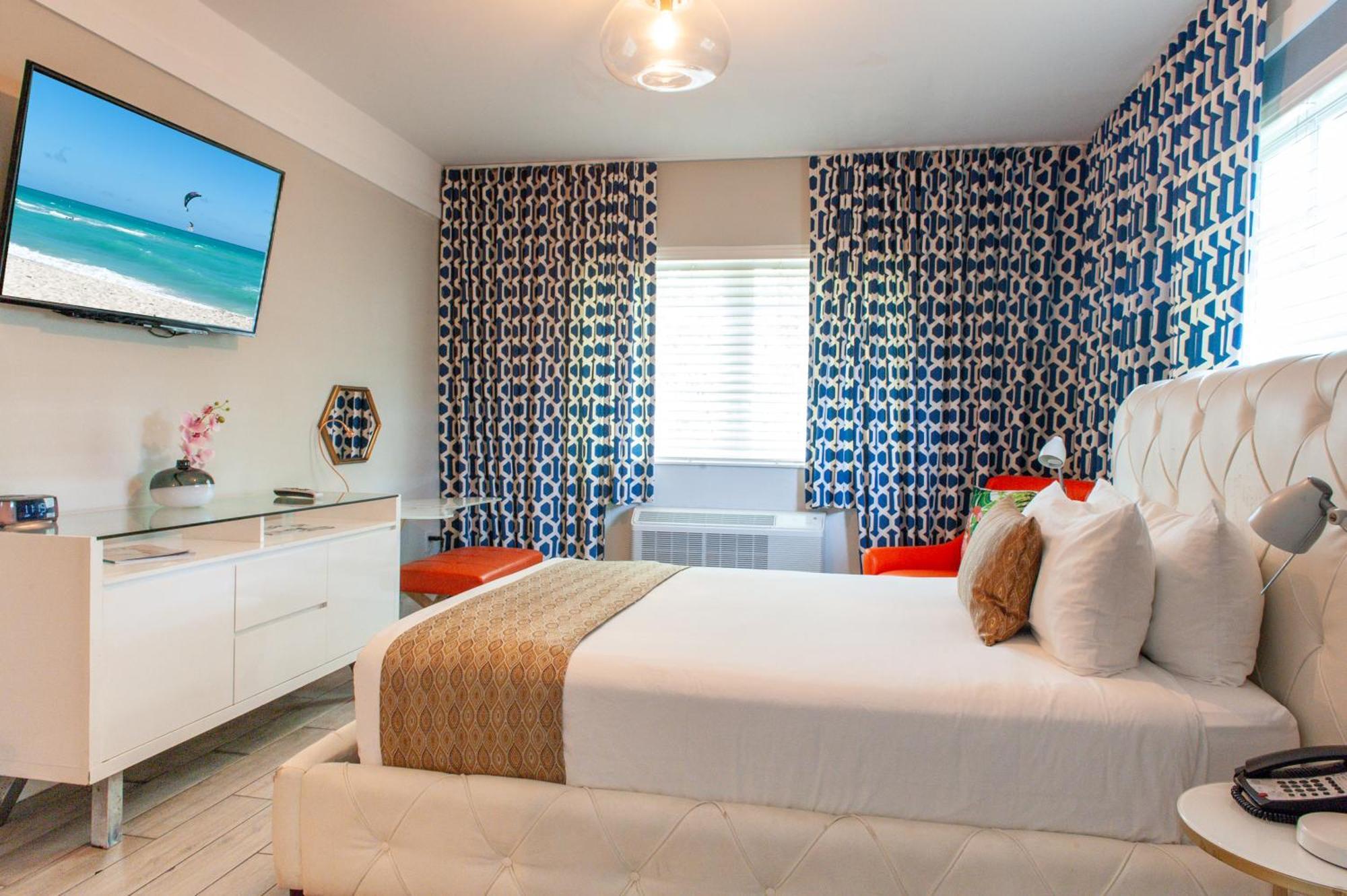 Oceanside Hotel And Suites Miami Beach Bagian luar foto